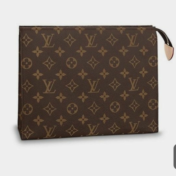 PLEASE HELP‼️Looking for a LV pochette or makeup b - Picture 4 of 4